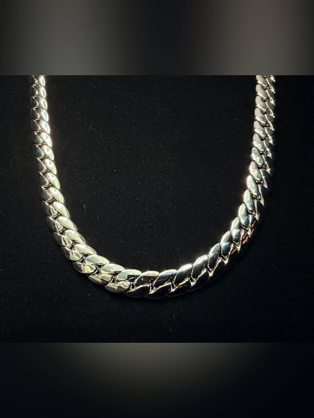 Miami Cuban 20in 7.5MM 14K Gold Filled necklace W/Box Lock. Brand new.